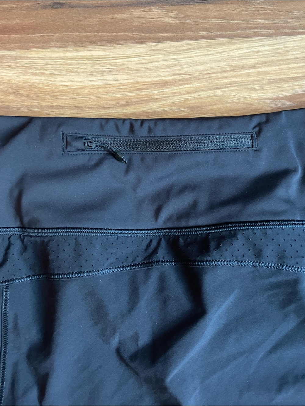 Athleta Run With It 14" Skort Women's Large Black Athletic Running Golf Tennis - Picture 8 of 9